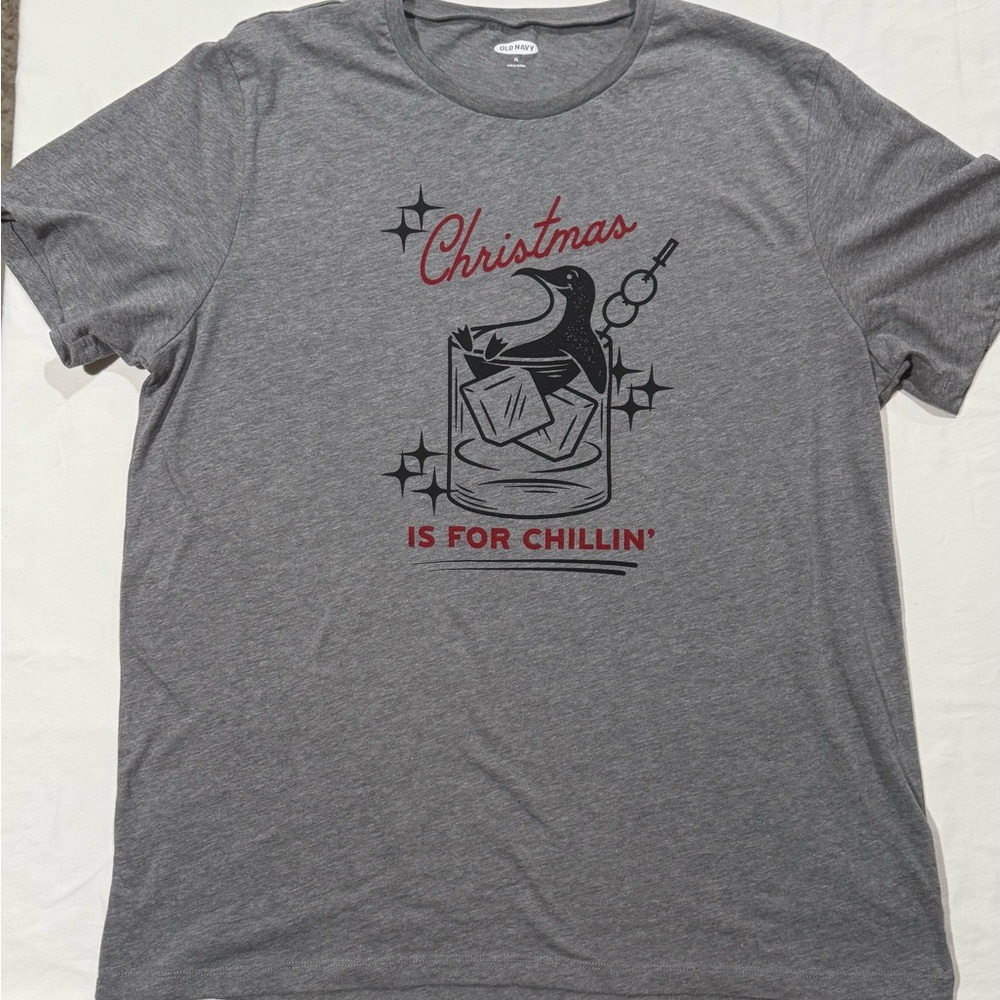 Old Navy Gray Graphic Tee